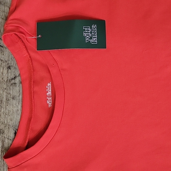 Women's Crop Top - Picture 2 of 3